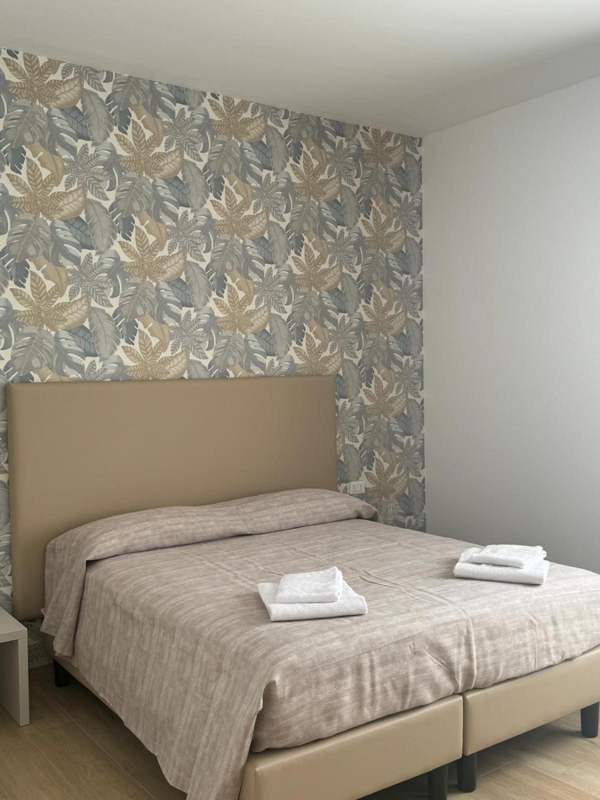 Guest House Al Porto ชิวิตาเวกเกีย ภายนอก รูปภาพ